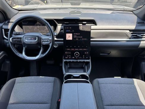 Used 2026 GMC Terrain Elevation FWD image 2