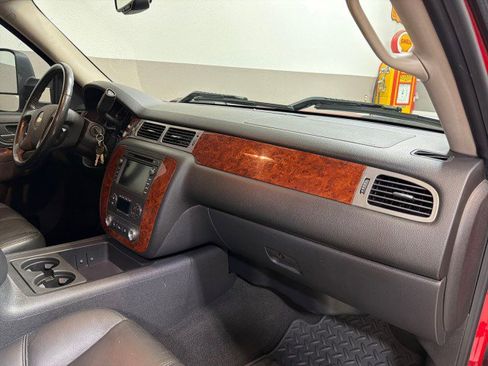 Used 2010 Chevrolet Silverado 2500 LTZ w/ Convenience Package image 51