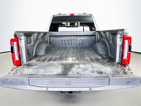 Used 2024 Ford F250 Platinum AWD/4WD image 10