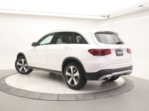 Certified 2022 Mercedes-Benz GLC 300 image 2