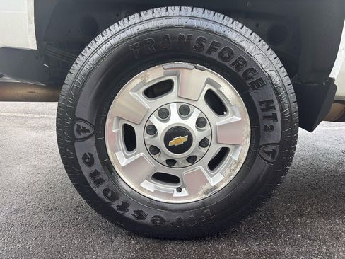 Used 2015 Chevrolet Silverado 2500 LT image 17