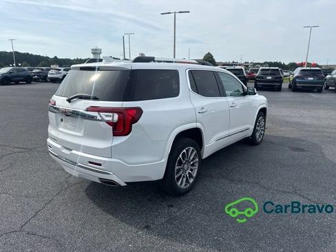 Used 2023 GMC Acadia Denali w/ Denali Technology Package FWD image 3
