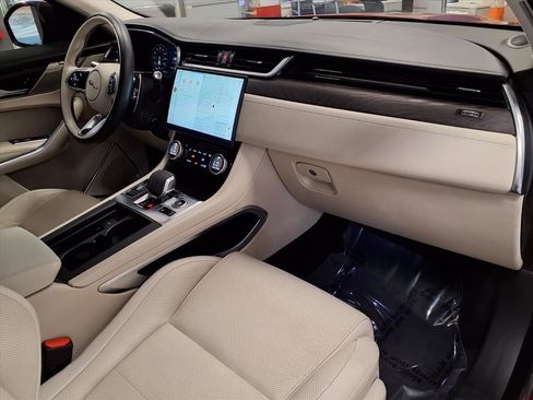 Used 2021 Jaguar F-PACE S image 9