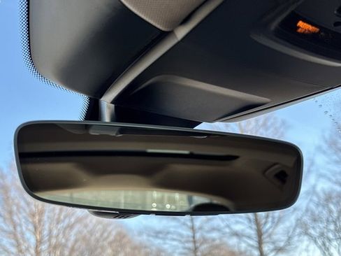 Used 2025 Porsche Panamera 4 image 45