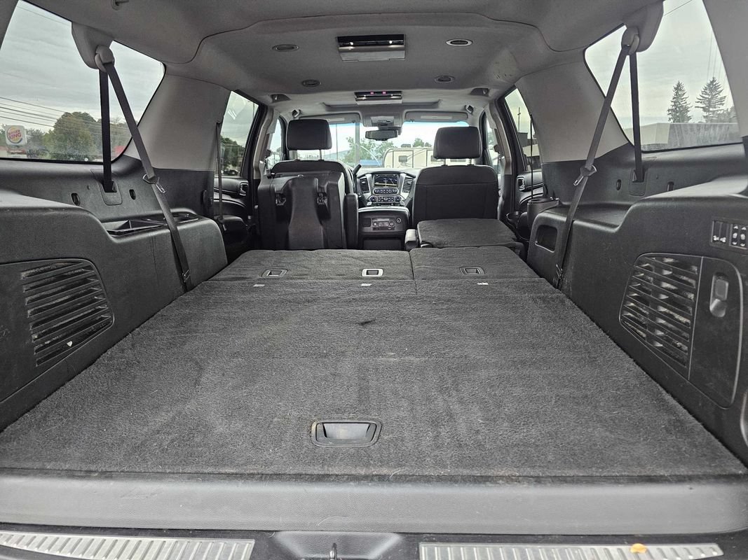 Used 2018 Chevrolet Suburban LT AWD/4WD image 8