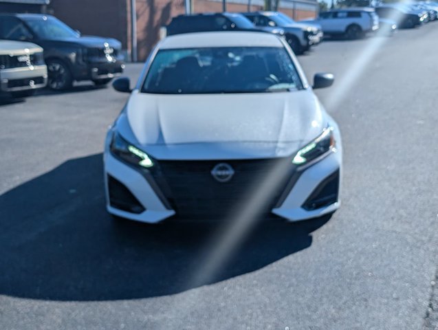 Used 2026 Nissan Altima 2.5 SV FWD image 2