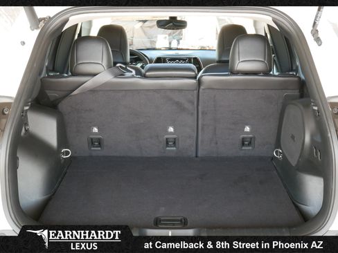 Used 2020 Jeep Cherokee Limited image 25