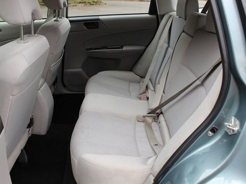 Used 2012 Subaru Forester 2.5X w/ Alloy Wheel Pkg AWD/4WD image 13