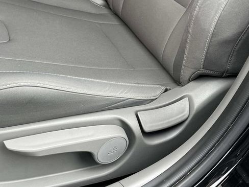 Certified 2024 Hyundai Elantra SEL w/ Convenience Package FWD image 22