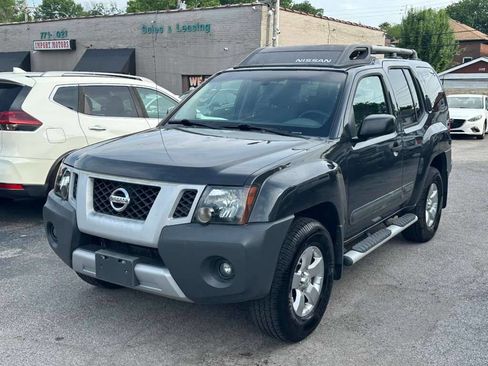 Used 2011 Nissan Xterra S w/ 4X4 Value Package image 3