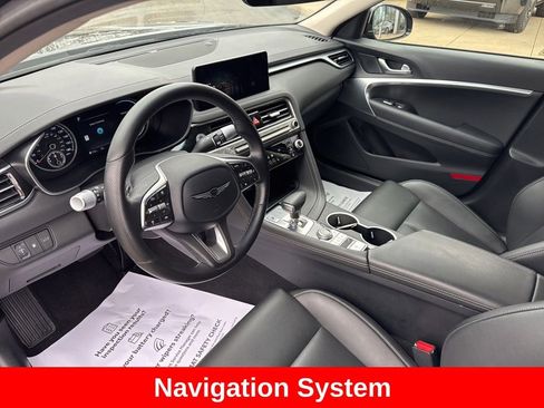 Used 2025 Genesis G70 2.5T image 15