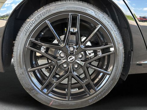 New 2026 Nissan Altima 2.5 SR w/ SR Midnight Edition Package FWD image 25