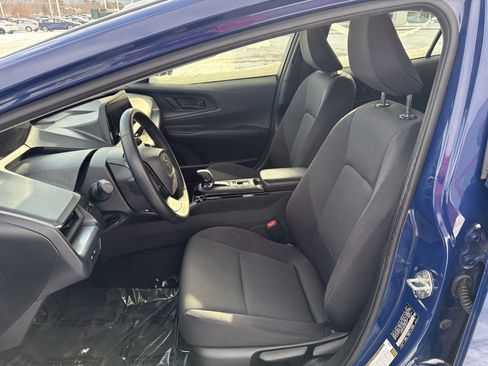 Certified 2024 Toyota Prius LE image 9