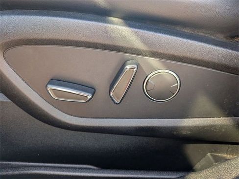 Used 2017 Lincoln MKX Select w/ Select Plus Package image 14