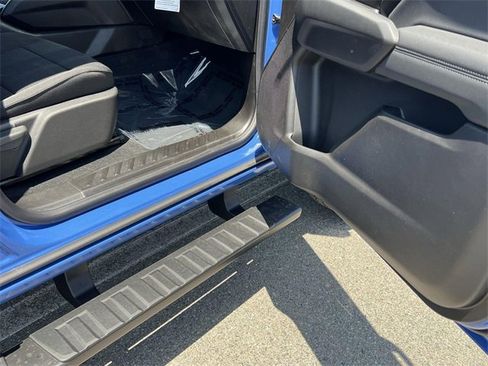 New 2025 GMC Canyon Elevation image 29