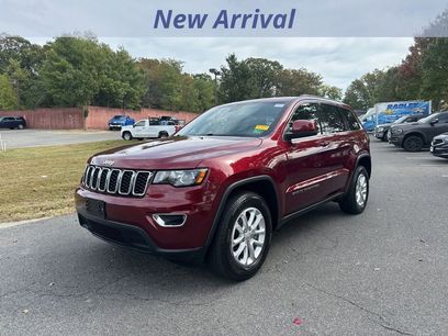 Used 2021 Jeep Grand Cherokee Laredo