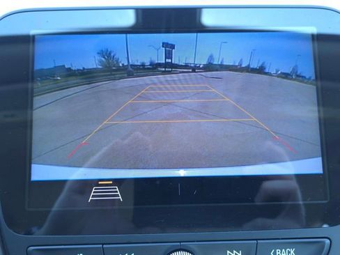 Used 2020 Chevrolet Malibu LT image 31