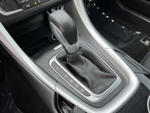 Used 2016 Ford Fusion SE AWD/4WD image 31