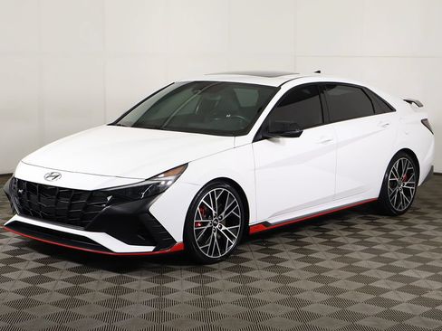 Used 2023 Hyundai Elantra N w/ Preferred Accessory Package FWD image 10