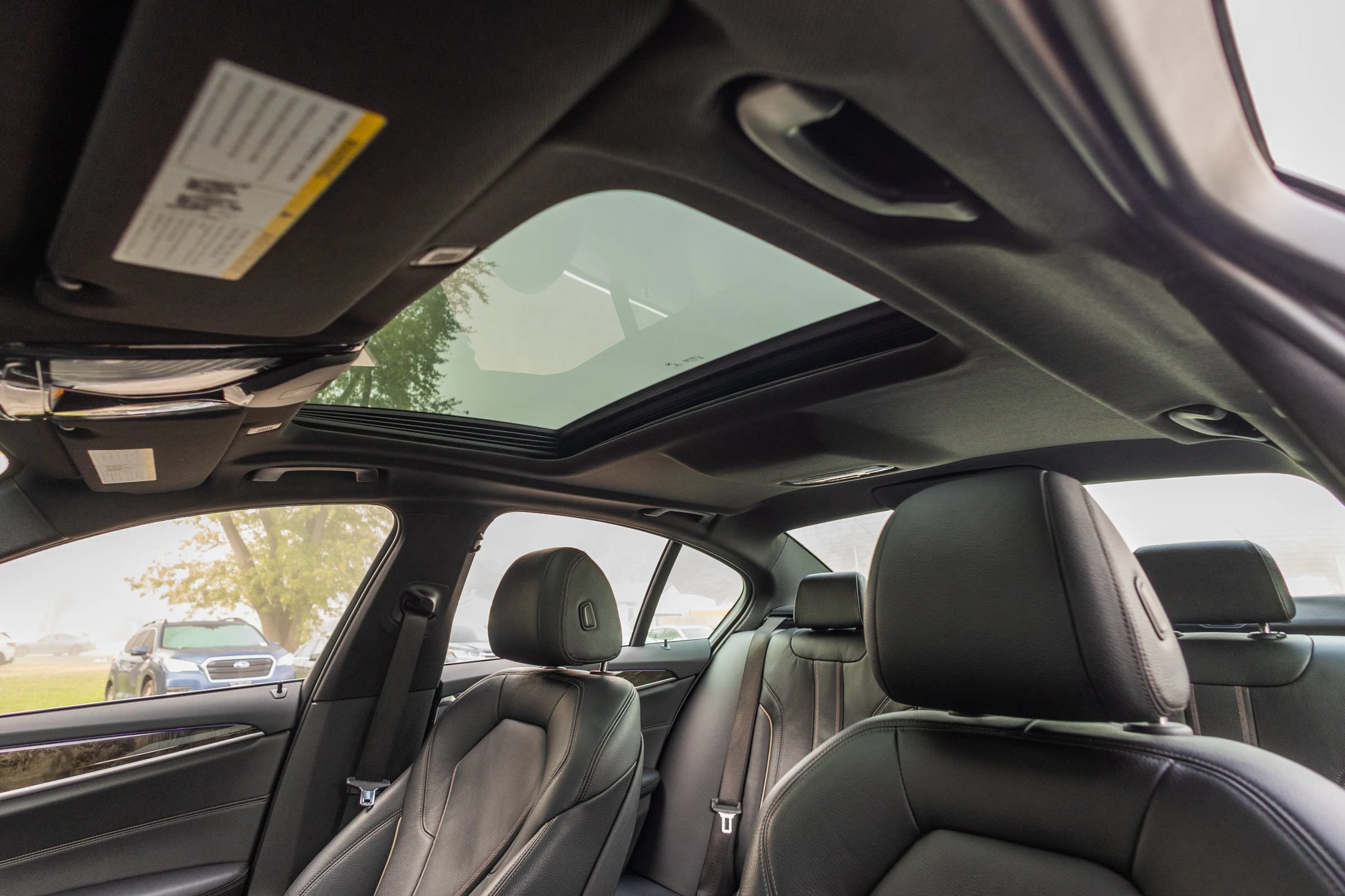 Used 2019 BMW 540i w/ Premium Package RWD image 15