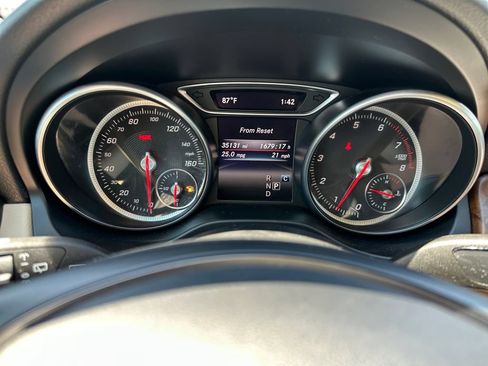 Used 2019 Mercedes-Benz GLA 250 4MATIC image 20