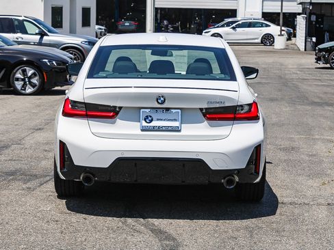 New 2026 BMW 330i Sedan w/ M Sport Package RWD image 5