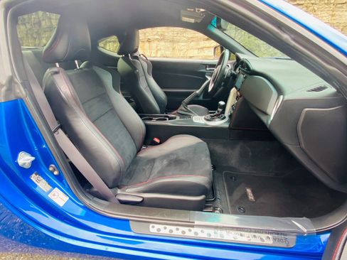 Used 2016 Subaru BRZ Limited w/ Popular Package #4 image 15