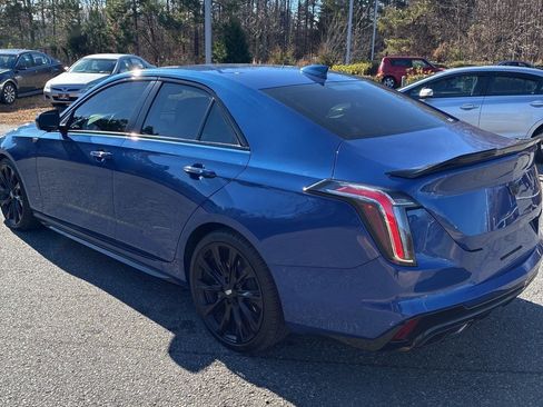 Used 2023 Cadillac CT4 Sport image 3