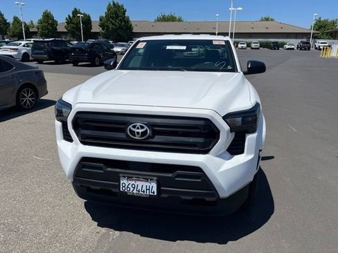 Used 2025 Toyota Tacoma SR RWD image 2