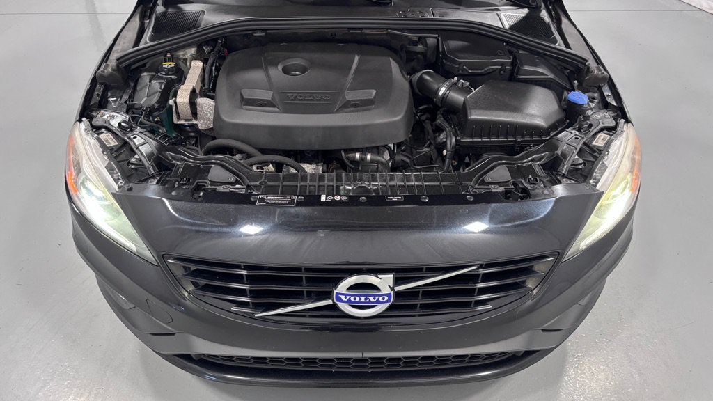 Used 2017 Volvo S60 T5 Dynamic AWD/4WD image 29