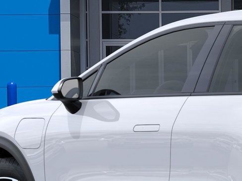 New 2026 Chevrolet Equinox EV LT image 12