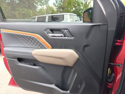 Used 2026 GMC Canyon Denali AWD/4WD image 25
