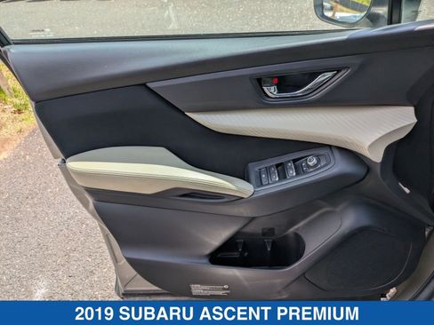 Used 2019 Subaru Ascent Premium AWD/4WD image 12