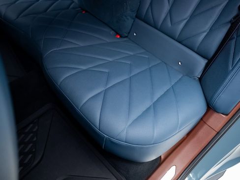 Used 2023 BMW XM image 72