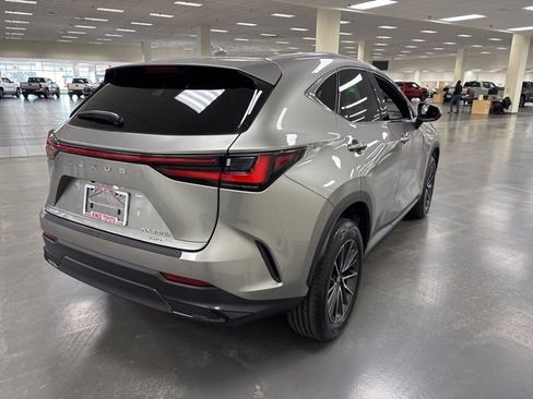 Used 2024 Lexus NX 350 350h Base image 7