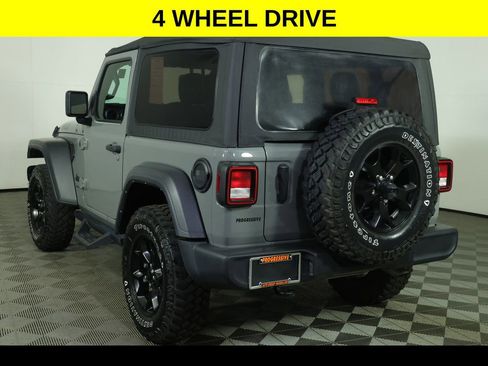 Used 2022 Jeep Wrangler Sport AWD/4WD image 4
