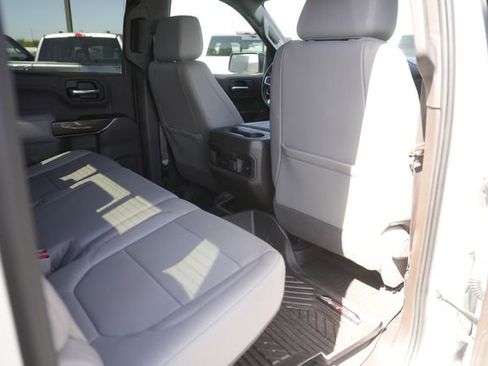 Used 2022 Chevrolet Silverado 1500 LT Trail Boss w/ Convenience Package II image 14