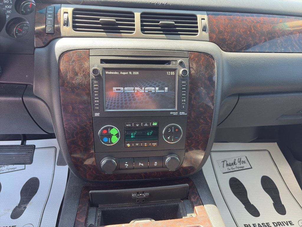 Used 2012 GMC Yukon XL Denali AWD/4WD image 13