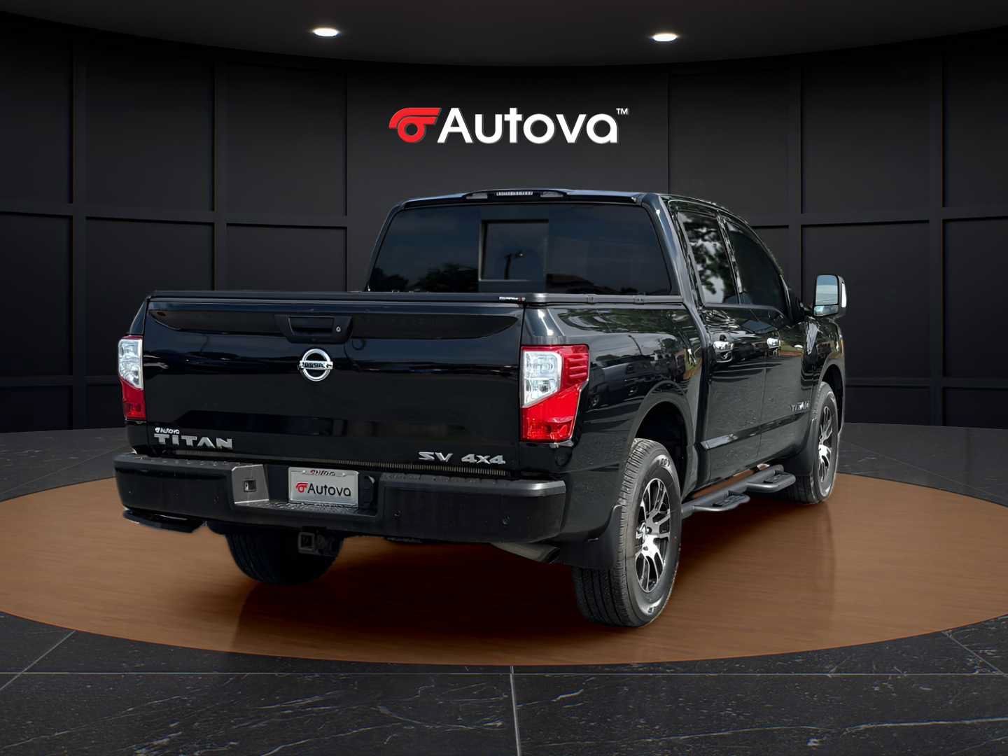 Used 2021 Nissan Titan SV w/ SV Convenience Package AWD/4WD image 5