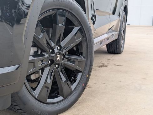 Used 2023 Hyundai Palisade XRT FWD image 2