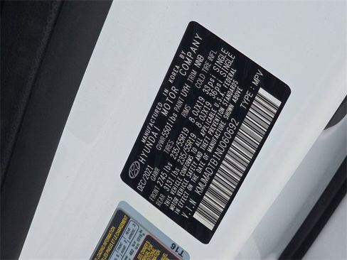 Used 2022 Genesis GV70 2.5T w/ Advanced Package image 16