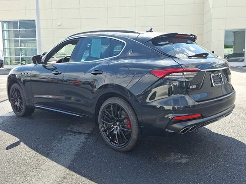 Used 2021 Maserati Levante GTS AWD/4WD image 4
