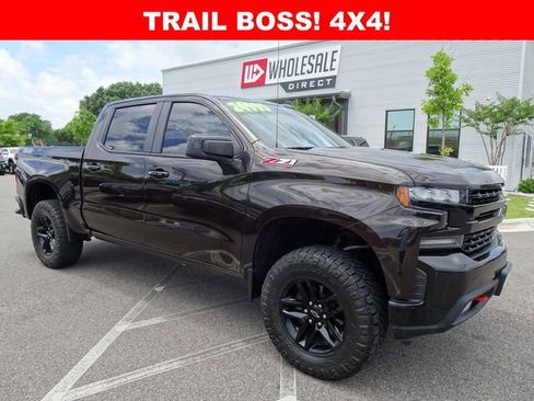 Used 2019 Chevrolet Silverado 1500 LT Trail Boss AWD/4WD image 1