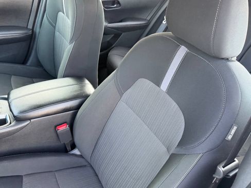 Certified 2025 Nissan Sentra SV FWD image 25