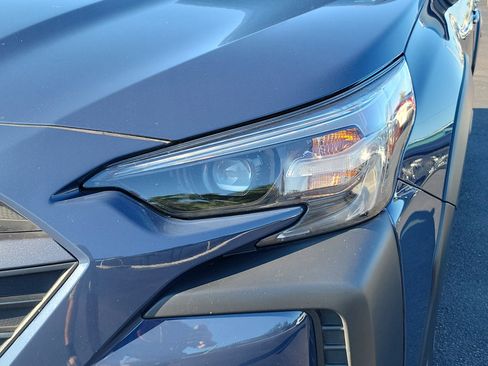 Certified 2025 Subaru Outback Touring image 9