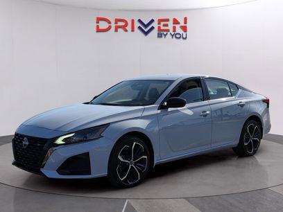 Used 2025 Nissan Altima 2.5 SR