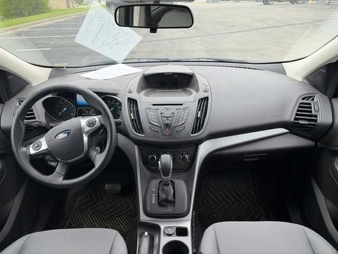 Used 2016 Ford Escape SE FWD image 11