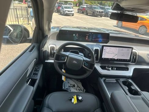 New 2027 Ford Expedition Max Active AWD/4WD image 26