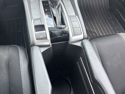 Used 2020 Honda Civic Sport image 16