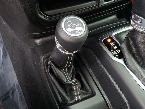 Used 2022 Jeep Wrangler Unlimited Sahara w/ Cold Weather Group image 25